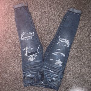 American Eagle Tomgirl Hi-Rise Jeans